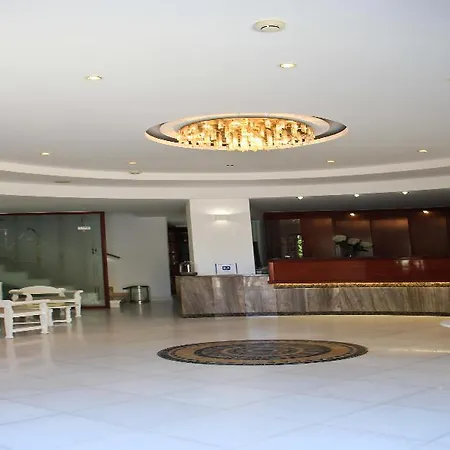 Elina Aparthotel