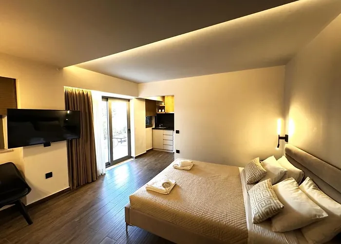 Elina 3* Rethymno (Crete)