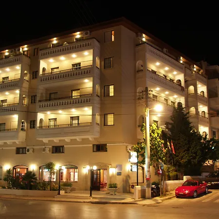 Aparthotel Elina 3*