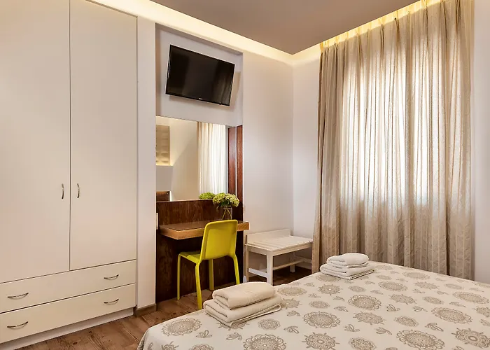 Hotel apartamentowy Elina Retimno