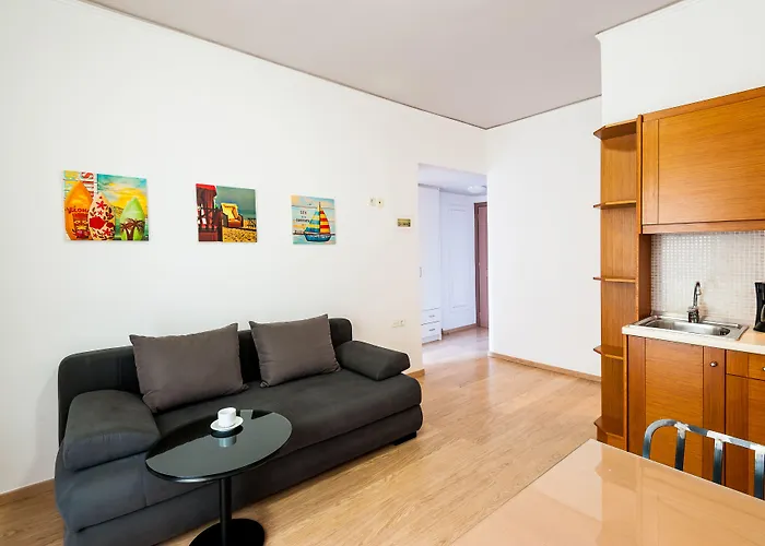 Elina Hotel apartamentowy