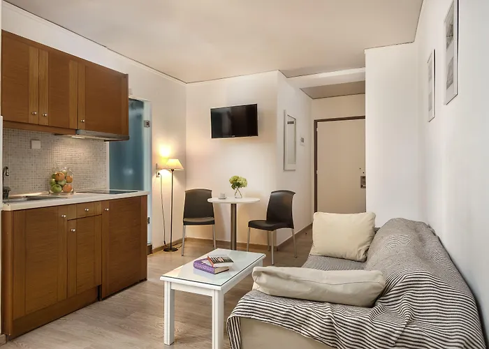 Elina Hotel apartamentowy Retimno