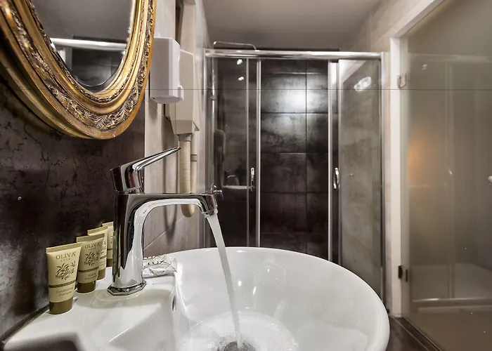 Elina Hotel apartamentowy 3*