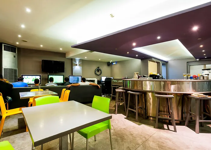 Hotel apartamentowy Elina Retimno